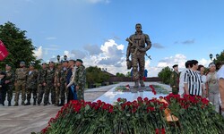 Монумент Героям СВО открыт в Тобольске - Екатеринбургский Художественный Фонд